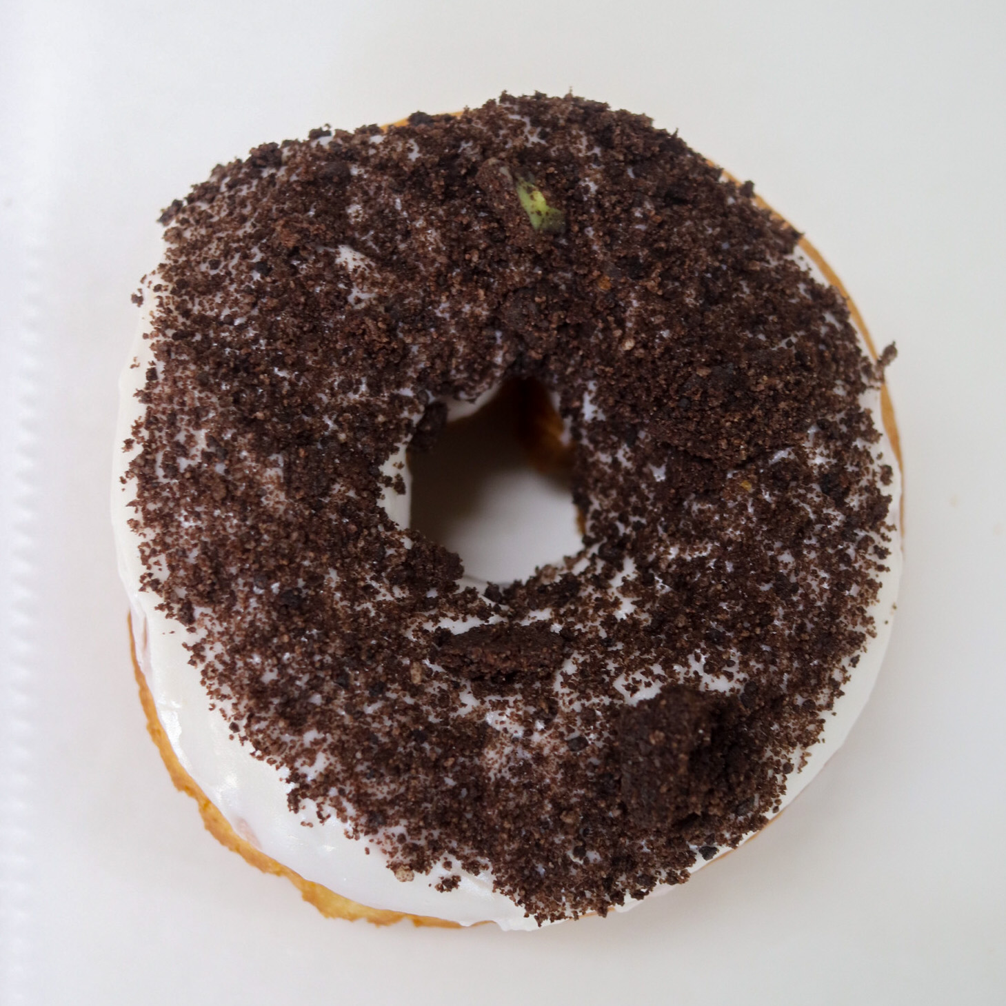 Cookies-and-Cream Fractured Prune Donut NJ