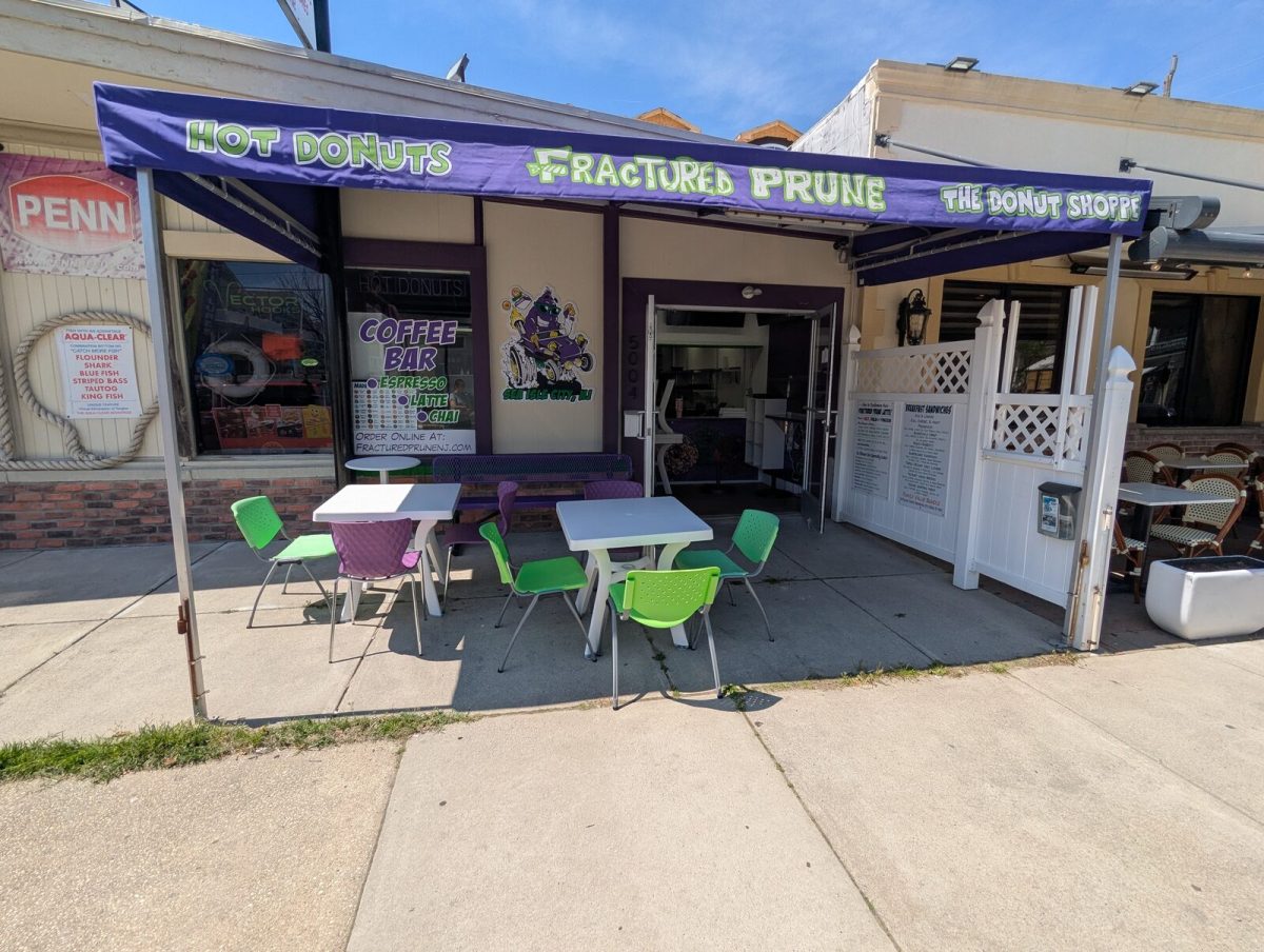 The Perfect Sea Isle City Morning (It Starts With a Hot Donut)